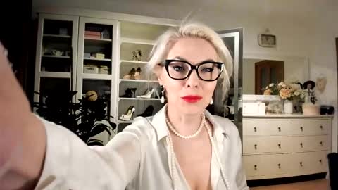 Snapshot of ollalla7 chatting on March 2026 04:59:01 PM ollalla7 online show from March 2026 04:59:01 PM