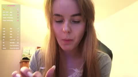 Snapshot of olliefadeley chatting on September 2025 01:23:02 PM Mila online show from September 2025 01:23:02 PM