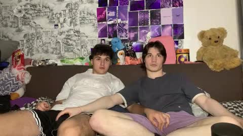 Tony online show from November 2025 04:09:01 PM