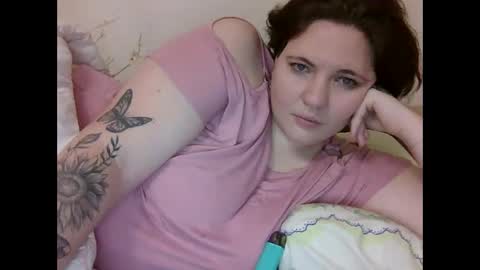 OlyaFire online show from December 2024 06:40:01 PM