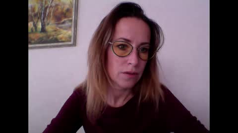 olyra11 online show from March 2026 09:36:02 AM