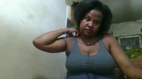 Snapshot of olyvienne90 chatting on November 2025 08:42:02 PM olyvienne90 online show from November 2025 08:42:02 PM