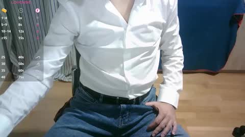 Snapshot of omar87ram chatting on December 2025 10:35:02 AM Omar online show from December 2025 10:35:02 AM