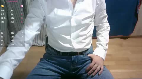 Snapshot of omar87ram chatting on January 2026 05:17:01 PM Omar online show from January 2026 05:17:01 PM