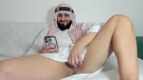 Snapshot of omar_xoxo chatting on March 2026 10:05:01 PM Omar online show from March 2026 10:05:01 PM