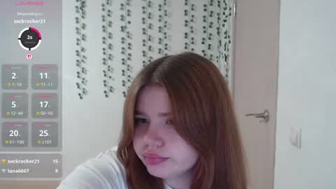 Snapshot of omellyoo chatting on July 2026 10:44:02 PM MellY online show from July 2026 10:44:02 PM