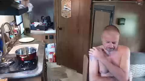 Norm online show from September 2025 03:38:01 PM