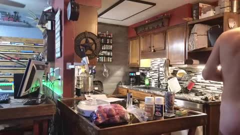 Norm online show from October 2025 10:21:02 PM