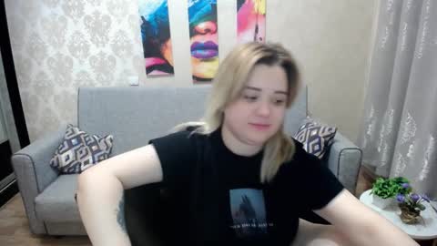 Fina online show from September 2025 12:54:02 AM