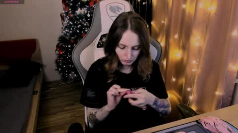 Snapshot of on_yxxx chatting on January 2025 05:03:01 PM on_yxxx online show from January 2025 05:03:01 PM