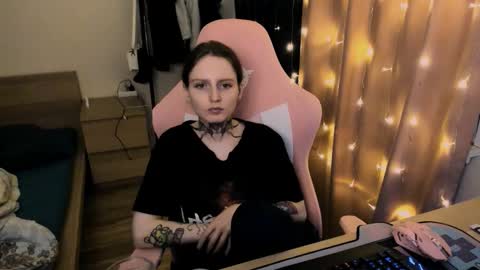 Snapshot of on_yxxx chatting on September 2025 08:31:01 PM on_yxxx online show from September 2025 08:31:01 PM