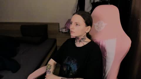 on_yxxx online show from May 2026 07:19:02 PM