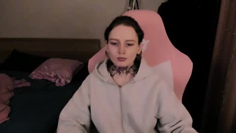 on_yxxx online show from May 2026 09:01:02 PM