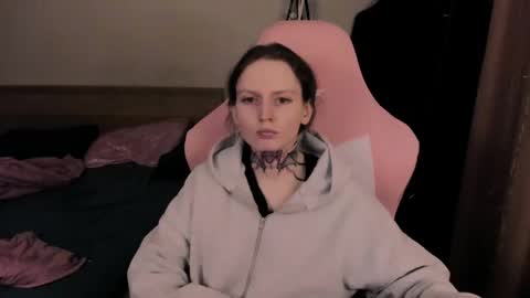on_yxxx online show from May 2026 07:11:02 PM
