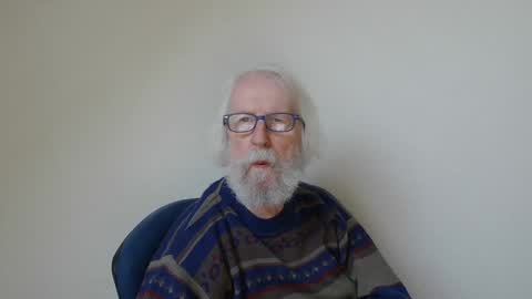 Snapshot of onanister chatting on January 2025 08:13:02 AM Somewhere over the rainbow online show from January 2025 08:13:02 AM