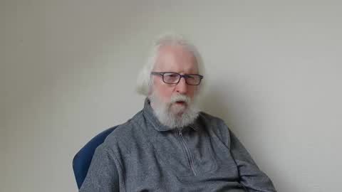 Snapshot of onanister chatting on January 2025 01:24:02 PM Somewhere over the rainbow online show from January 2025 01:24:02 PM