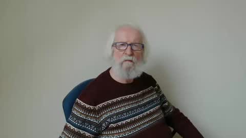 Snapshot of onanister chatting on February 2025 01:19:01 PM Somewhere over the rainbow online show from February 2025 01:19:01 PM