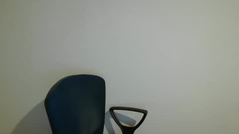 Snapshot of onanister chatting on February 2025 09:15:01 PM Somewhere over the rainbow online show from February 2025 09:15:01 PM