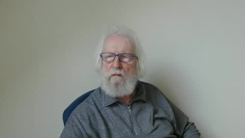 Snapshot of onanister chatting on February 2025 08:31:02 AM Somewhere over the rainbow online show from February 2025 08:31:02 AM