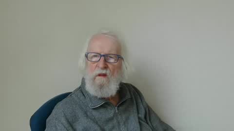 Snapshot of onanister chatting on February 2025 07:54:02 AM Somewhere over the rainbow online show from February 2025 07:54:02 AM