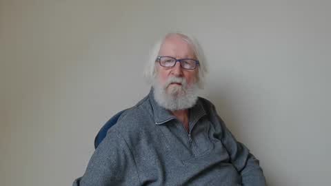 Snapshot of onanister chatting on February 2025 02:15:02 PM Somewhere over the rainbow online show from February 2025 02:15:02 PM