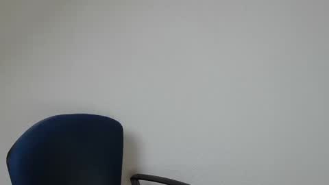 Snapshot of onanister chatting on February 2025 04:25:02 PM Somewhere over the rainbow online show from February 2025 04:25:02 PM