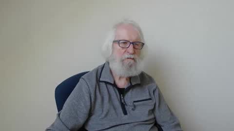 Snapshot of onanister chatting on March 2025 08:13:01 AM Somewhere over the rainbow online show from March 2025 08:13:01 AM