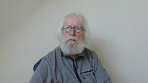 Snapshot of onanister chatting on March 2025 01:03:01 PM Somewhere over the rainbow online show from March 2025 01:03:01 PM