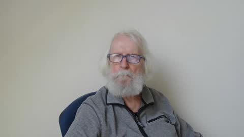 Snapshot of onanister chatting on March 2025 08:20:02 AM Somewhere over the rainbow online show from March 2025 08:20:02 AM