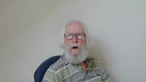 Snapshot of onanister chatting on September 2025 01:44:02 PM Somewhere over the rainbow online show from September 2025 01:44:02 PM