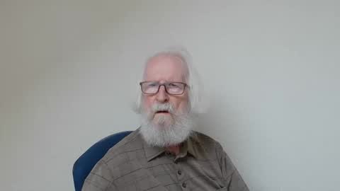 Snapshot of onanister chatting on September 2025 02:21:01 PM Somewhere over the rainbow online show from September 2025 02:21:01 PM