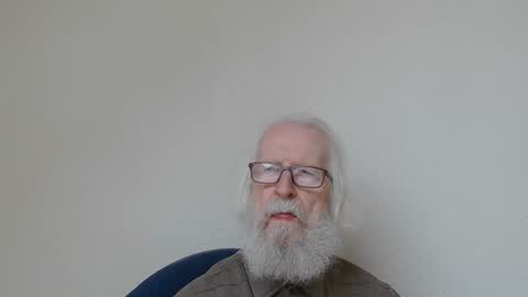 Snapshot of onanister chatting on October 2025 07:16:01 AM Somewhere over the rainbow online show from October 2025 07:16:01 AM