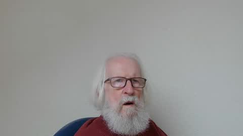 Snapshot of onanister chatting on October 2025 12:47:01 PM Somewhere over the rainbow online show from October 2025 12:47:01 PM