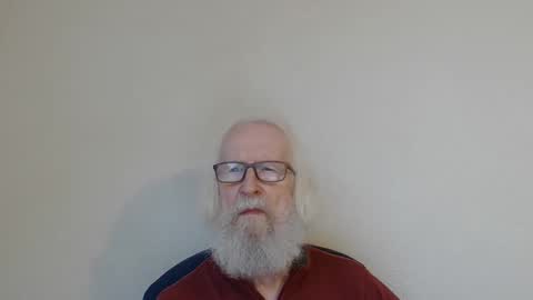 Snapshot of onanister chatting on October 2025 06:43:02 AM Somewhere over the rainbow online show from October 2025 06:43:02 AM