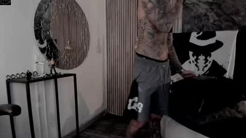     ... online show from November 2025 03:38:01 AM