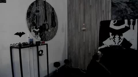     ... online show from November 2025 04:03:02 AM