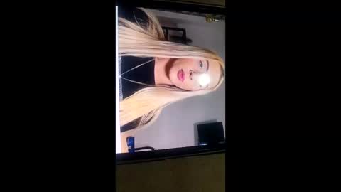 onder950105 online show from June 2026 07:29:01 PM