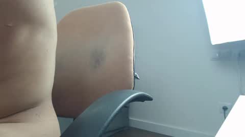 onebestlover online show from February 2025 11:44:02 AM