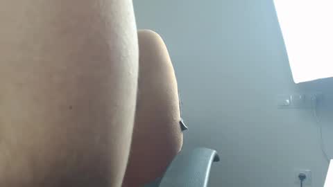 onebestlover online show from March 2025 06:19:01 PM