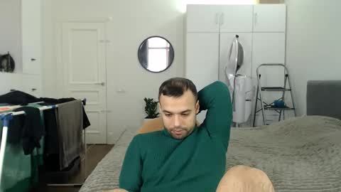 onebestlover online show from January 2026 09:47:01 AM