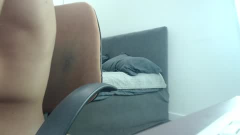 Snapshot of onebestlover chatting on June 2026 07:27:02 AM onebestlover online show from June 2026 07:27:02 AM