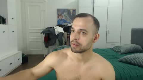 Snapshot of onebestlover chatting on July 2026 09:37:02 AM onebestlover online show from July 2026 09:37:02 AM
