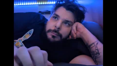 onecrew1 online show from January 2026 01:48:02 PM