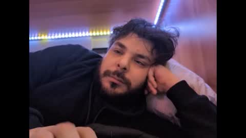 onecrew1 online show from February 2026 03:21:02 PM