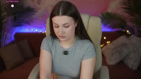 L A Y A online show from May 2026 06:30:02 AM