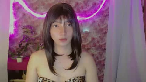 Snapshot of onelesslonelygirl69 chatting on June 2026 04:11:01 PM KLIER online show from June 2026 04:11:01 PM