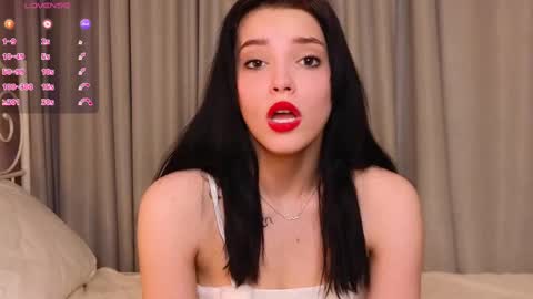 Snapshot of onemoreecall chatting on February 2025 01:18:02 PM Lexi online show from February 2025 01:18:02 PM