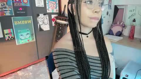 oni_dakotta online show from November 2025 02:31:02 PM