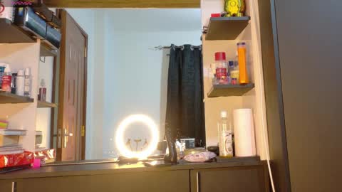 Bestie online show from April 2026 08:59:02 AM