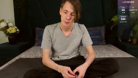 Erick  online show from February 2025 04:14:02 PM